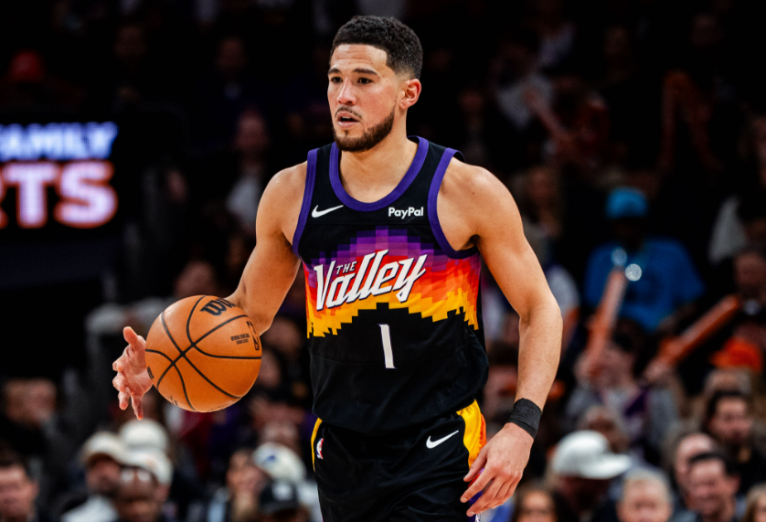 爱奇艺体育官网-格林复出2记三分布克27+3+4，探花带不动西帝25中7，太阳大胜76人