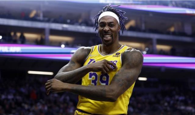 爱奇艺体育直播-替补上场改变比赛！这样的霍华德值得一个首发席位