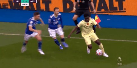 爱奇艺体育-【英超】中卫+史密斯·罗破门 阿森纳客场2比0胜蓝狐