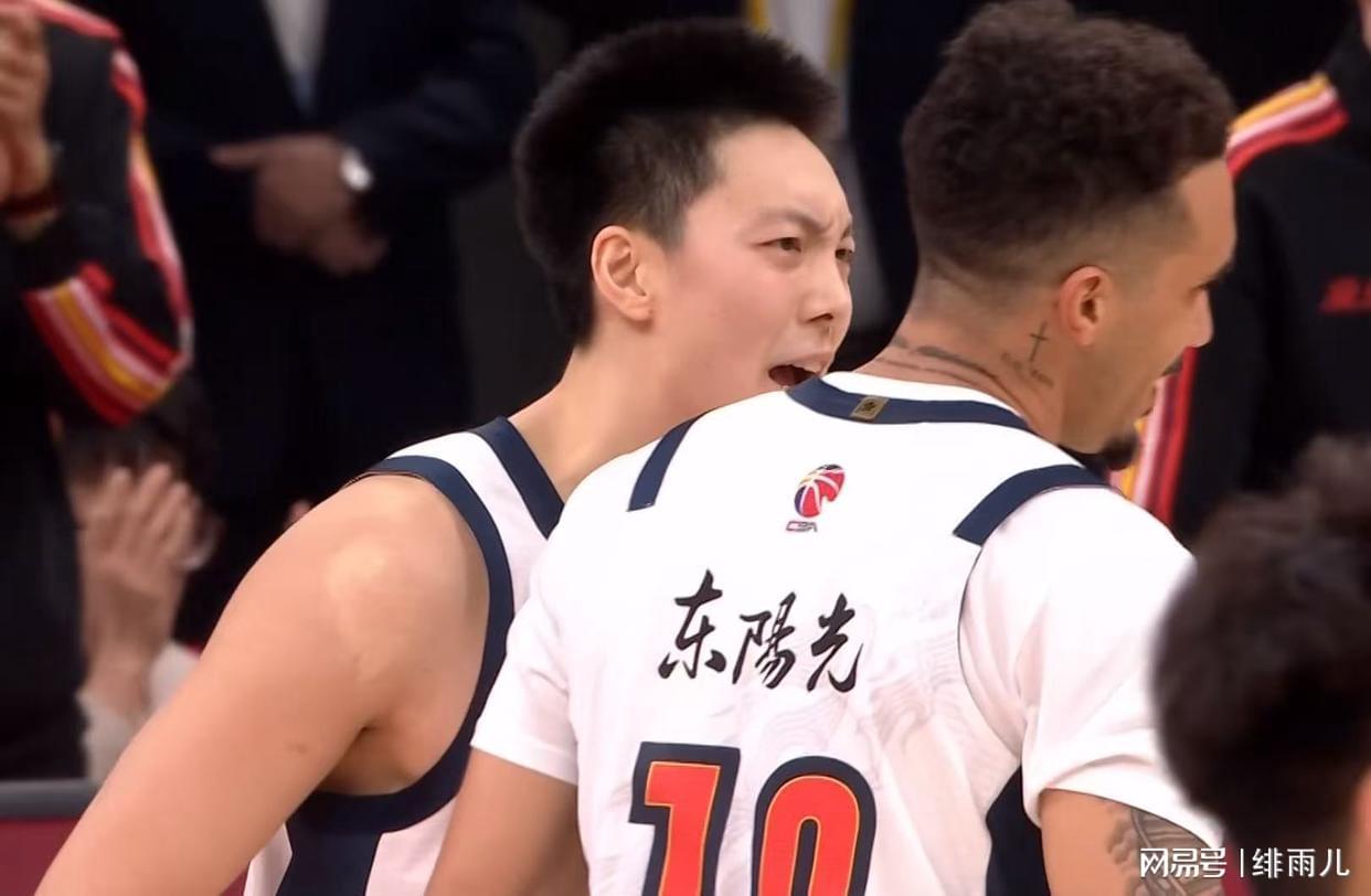爱奇艺体育官网-裁掉麦考尔+留下萨林杰？广东队被迫“4选1”，第五外援人选曝光